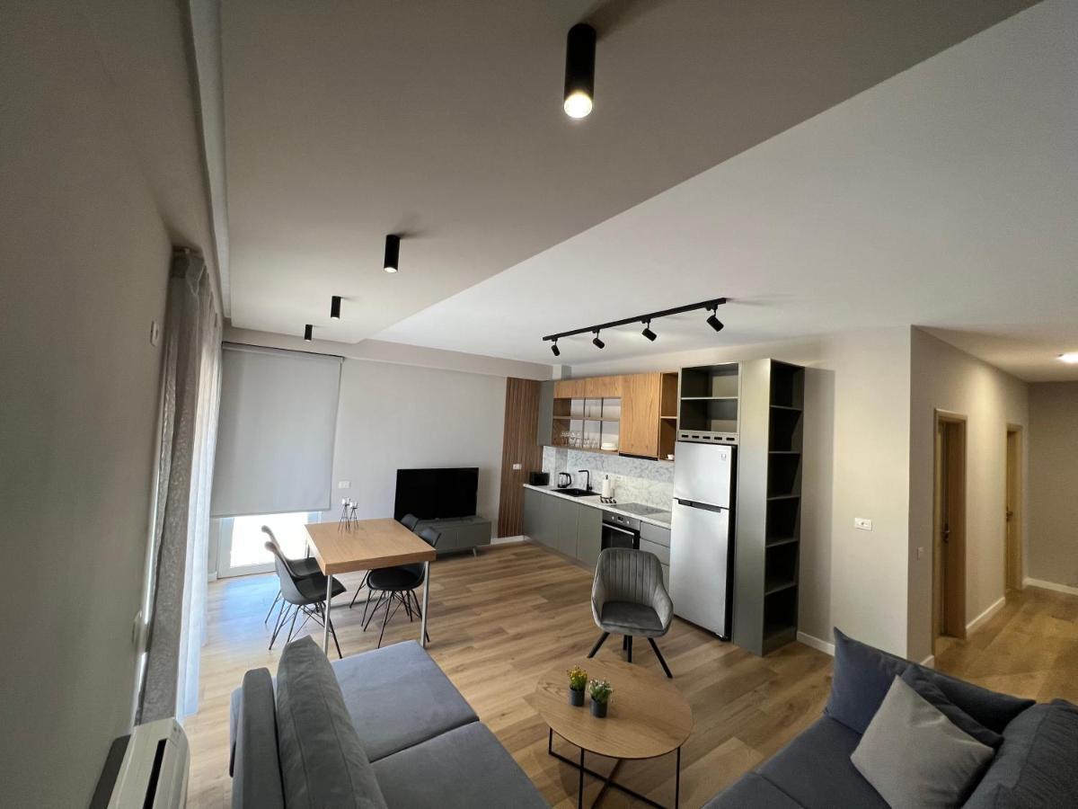 Coral Apartment *